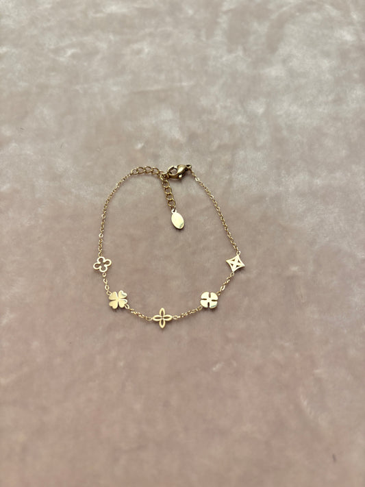 Armband -  Almost Real