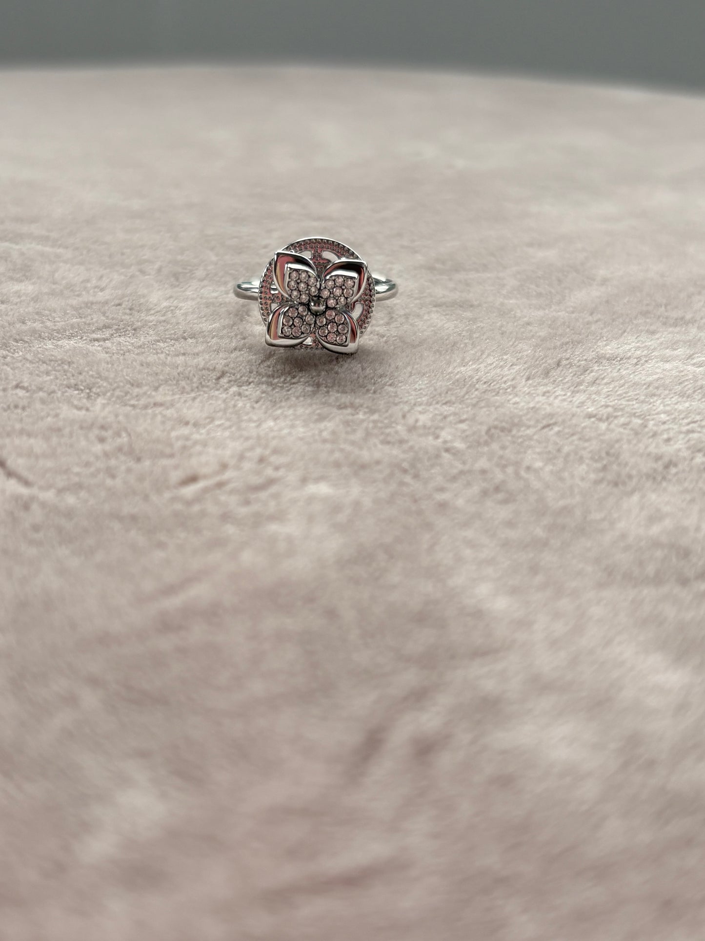 Ring - Drama Spinner