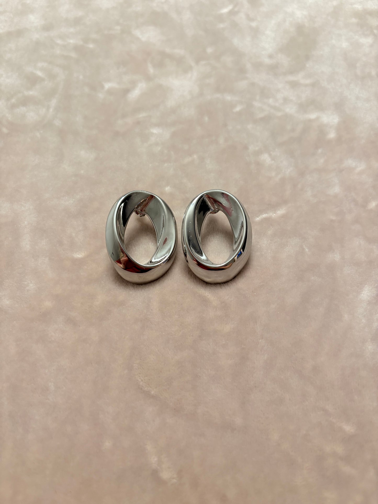 Oorbellen - Trying My Best